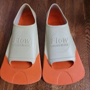 Flow Premium Rubber Short Blade Swim Fins Size XXS/110